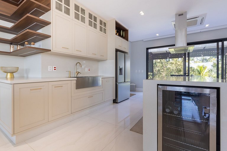 Mansão de Luxo a 35 minutos de SP