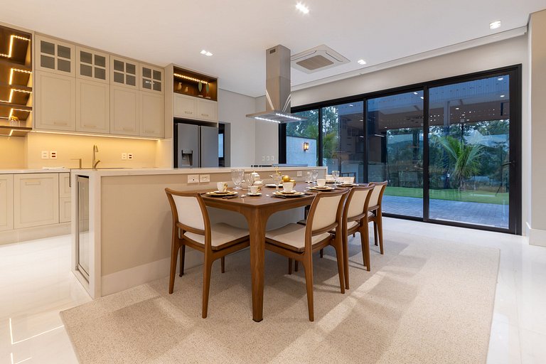 Mansão de Luxo a 35 minutos de SP