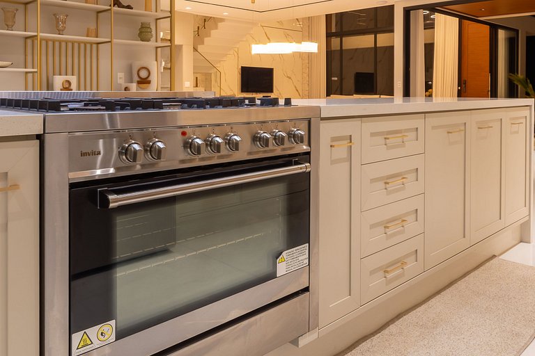 Mansão de Luxo a 35 minutos de SP