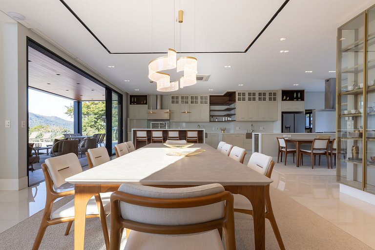 Mansão de Luxo a 35 minutos de SP