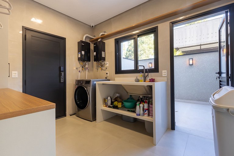 Mansão de Luxo a 35 minutos de SP