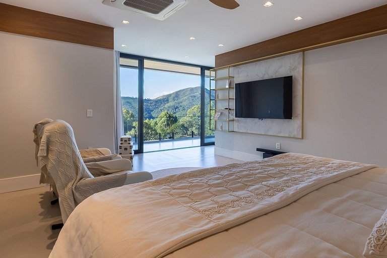 Mansão de Luxo a 35 minutos de SP