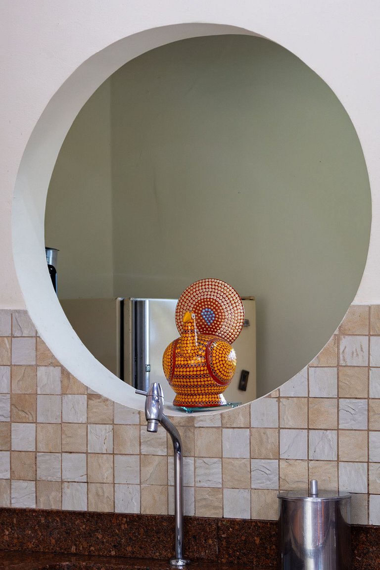 Casa Flamboyant | 3 Suítes c/ Piscina e Jardim