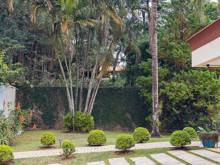 Casa Térrea Alto Padrão | 4 Quartos