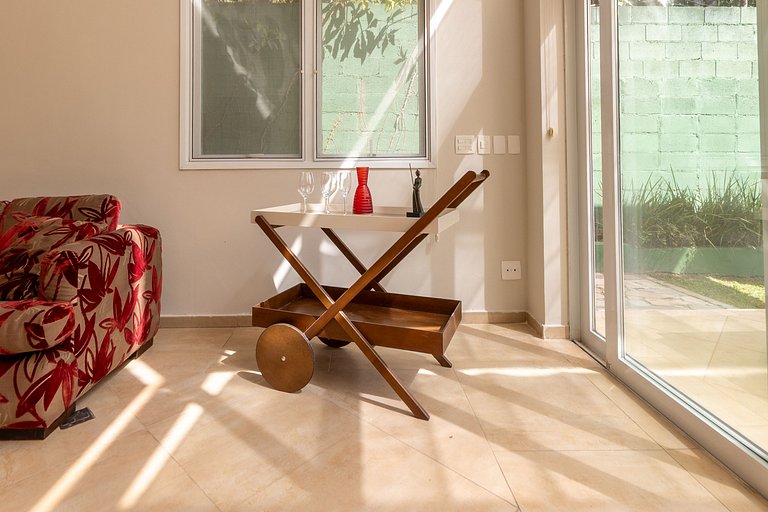 Casa Térrea Alto Padrão | 4 Quartos