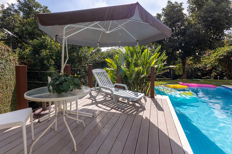 Casa Térrea Alto Padrão | 4 Quartos