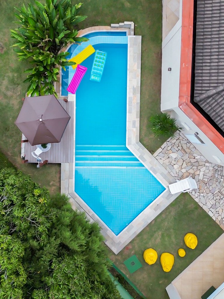 Casa Térrea Alto Padrão | 4 Quartos