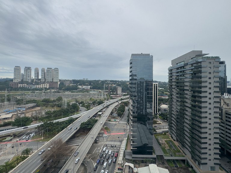 Studio recém-construído no coração da Vila Olímpia