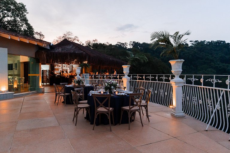 Espaço para Eventos e Casamentos até 830 pessoas