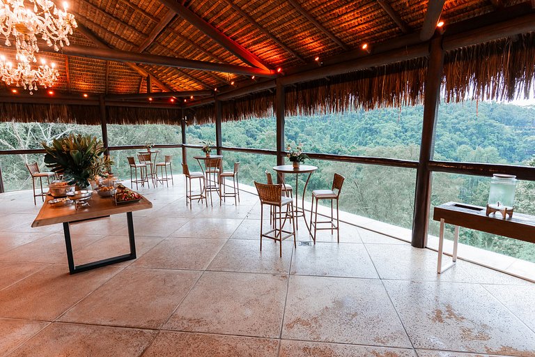 Espaço para Eventos e Casamentos até 830 pessoas