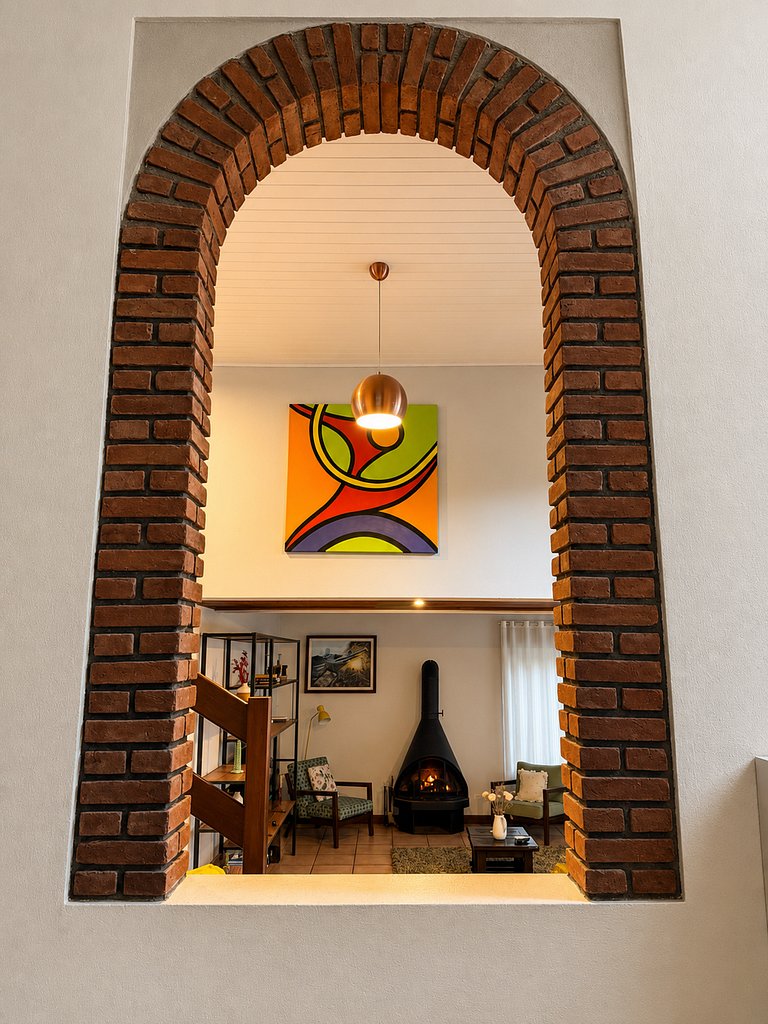 Casa espaçosa com piscina e churrasqueira perto de São Paulo